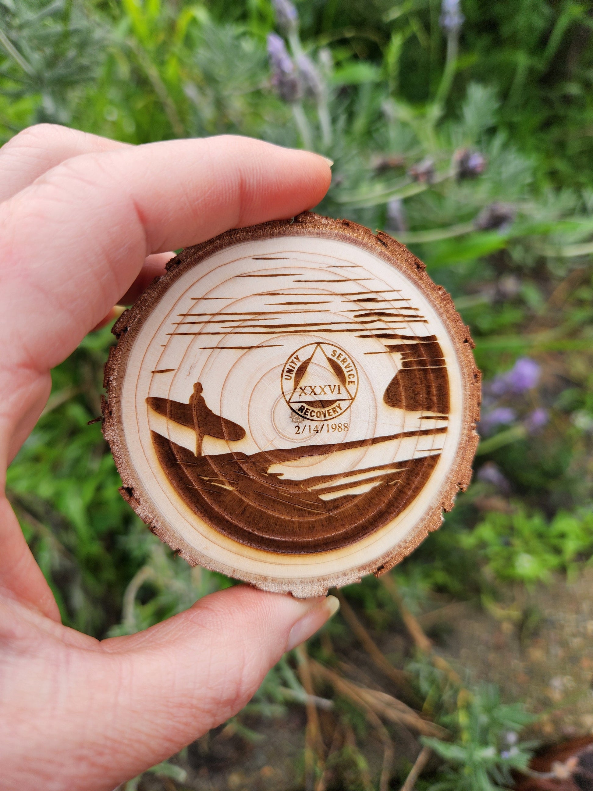 Surfer Reflections at Sunset wood medallion natural grain detail