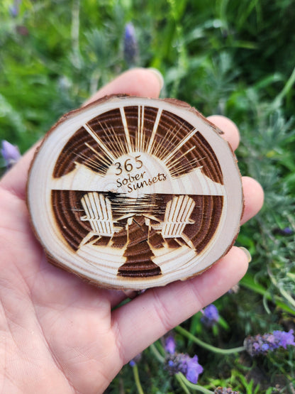 Daily Reflections at Sunset wood medallion natural grain detail