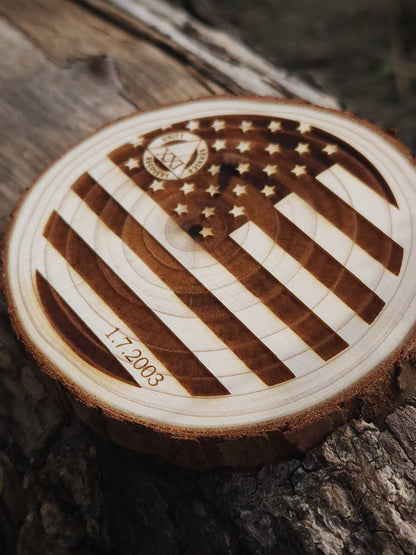 Stars & Stripes for wood medallion natural grain detail