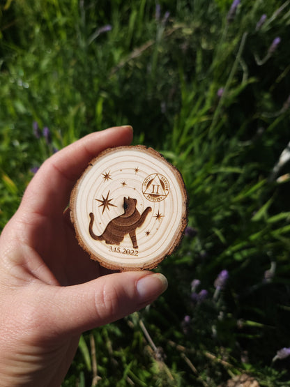 Celestial Cat Sobriety Sober Birthday wood medallion natural grain detail