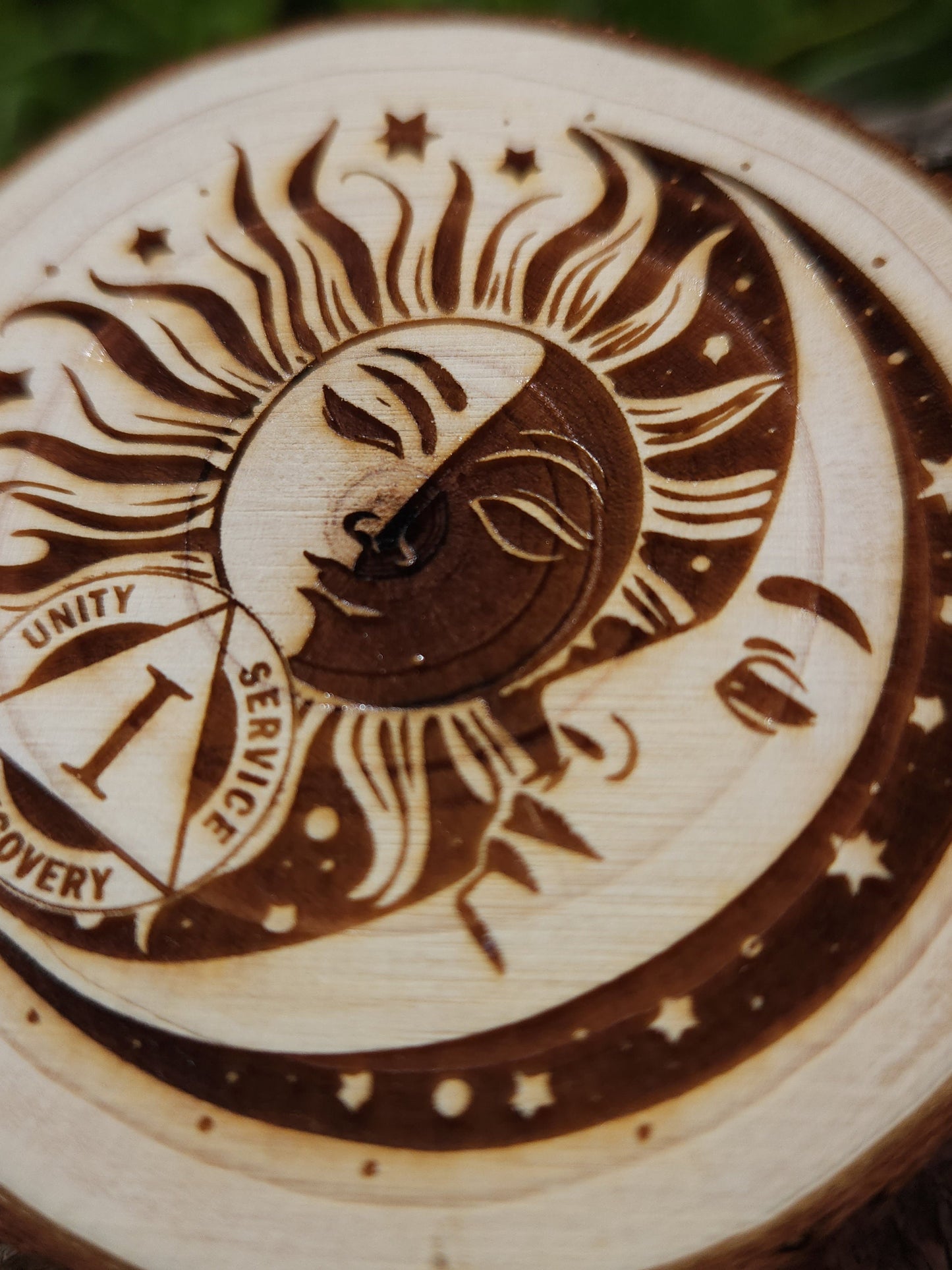 Sunshine & Moonbeams personalized AA sobriety medallion front view