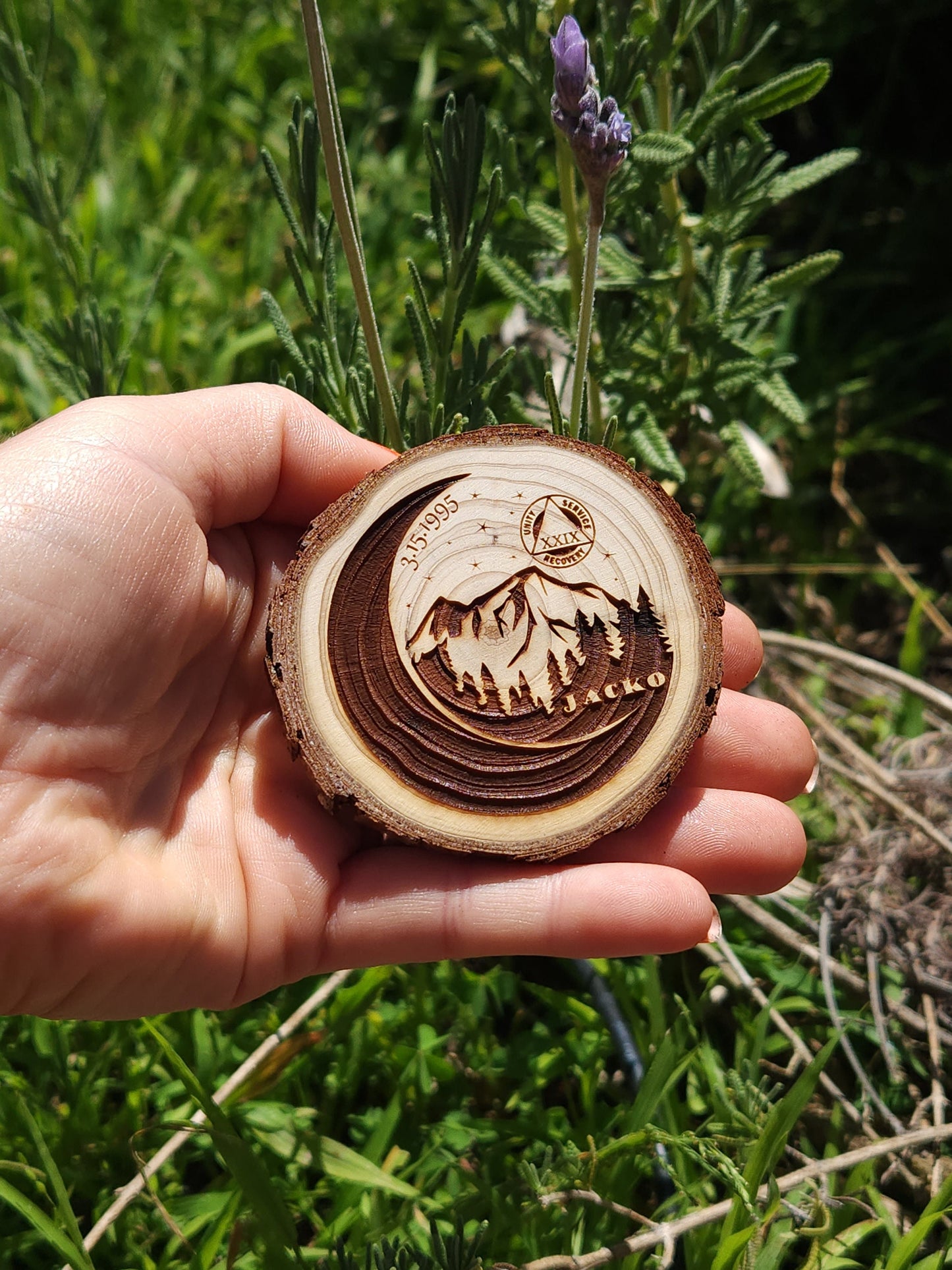 Mountain Moon recovery chip back with serenity prayer