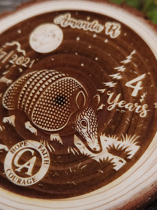 Armadillo personalized AA sobriety medallion front view