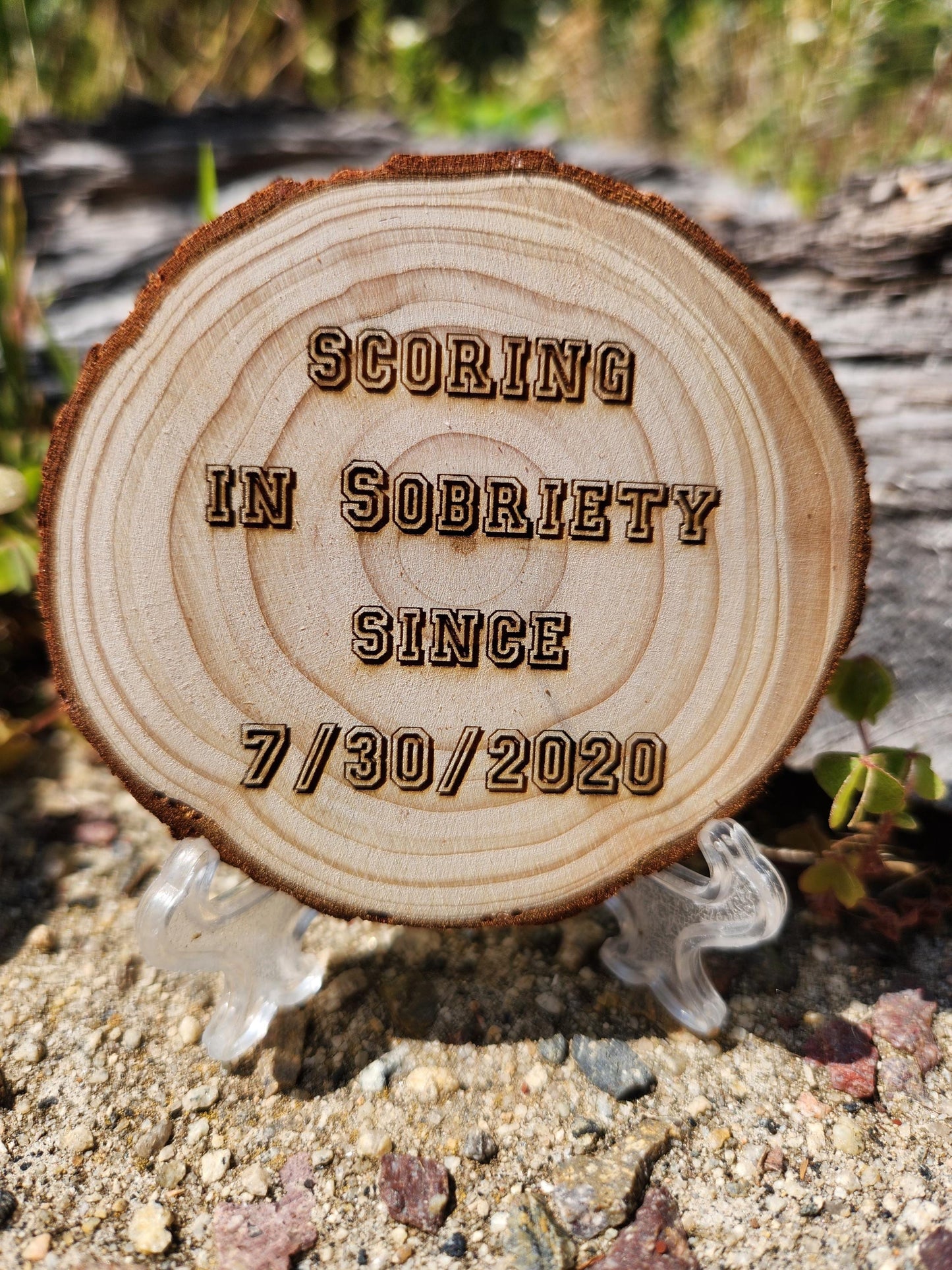 Hockey wood medallion natural grain detail
