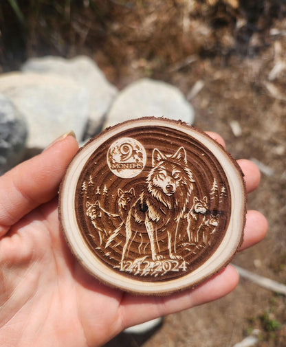 Leader of the Wolf Pack wood medallion natural grain detail